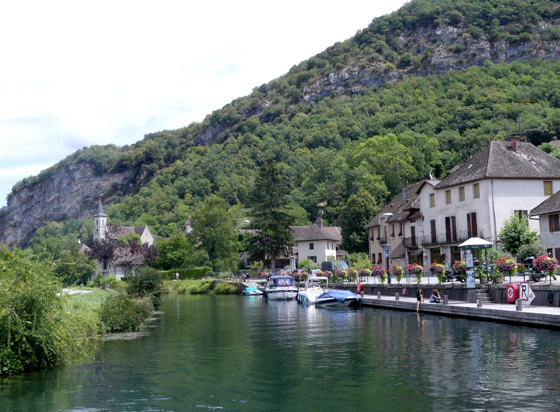 Navigation sur le canal de Savières